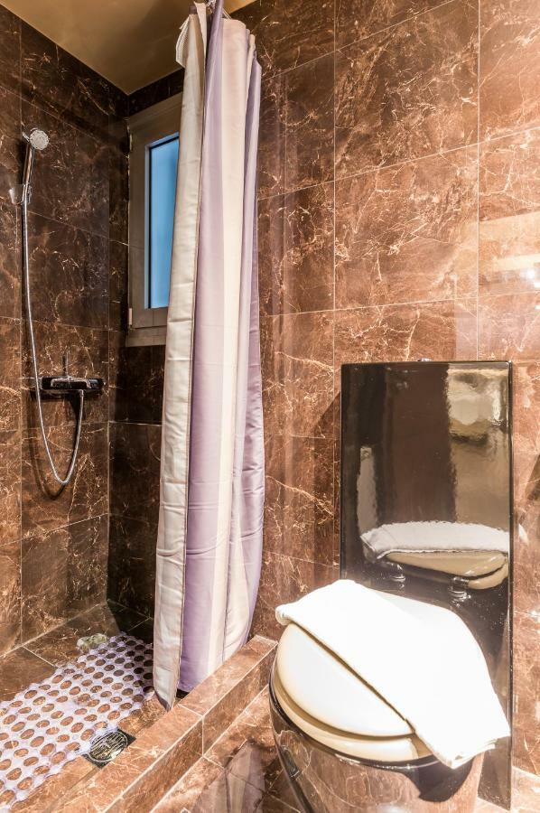 Outstanding Studio In Kolonaki Near The Metro Athens Ngoại thất bức ảnh